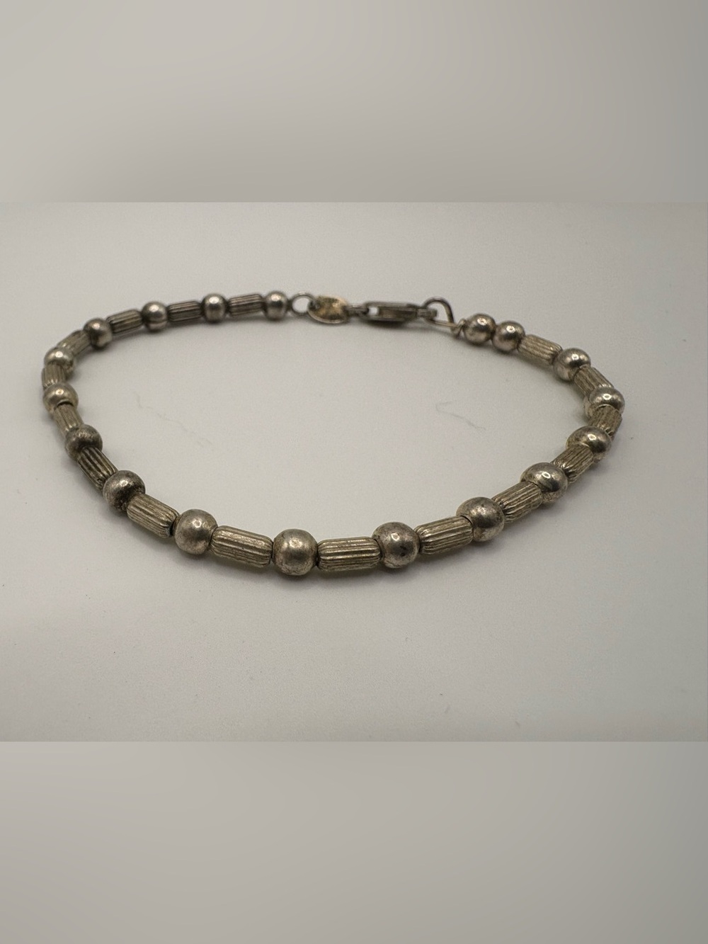 Sterling Silver 925 Bead Bracelet Round Ribbed Barrel Beads 7g 7.5”